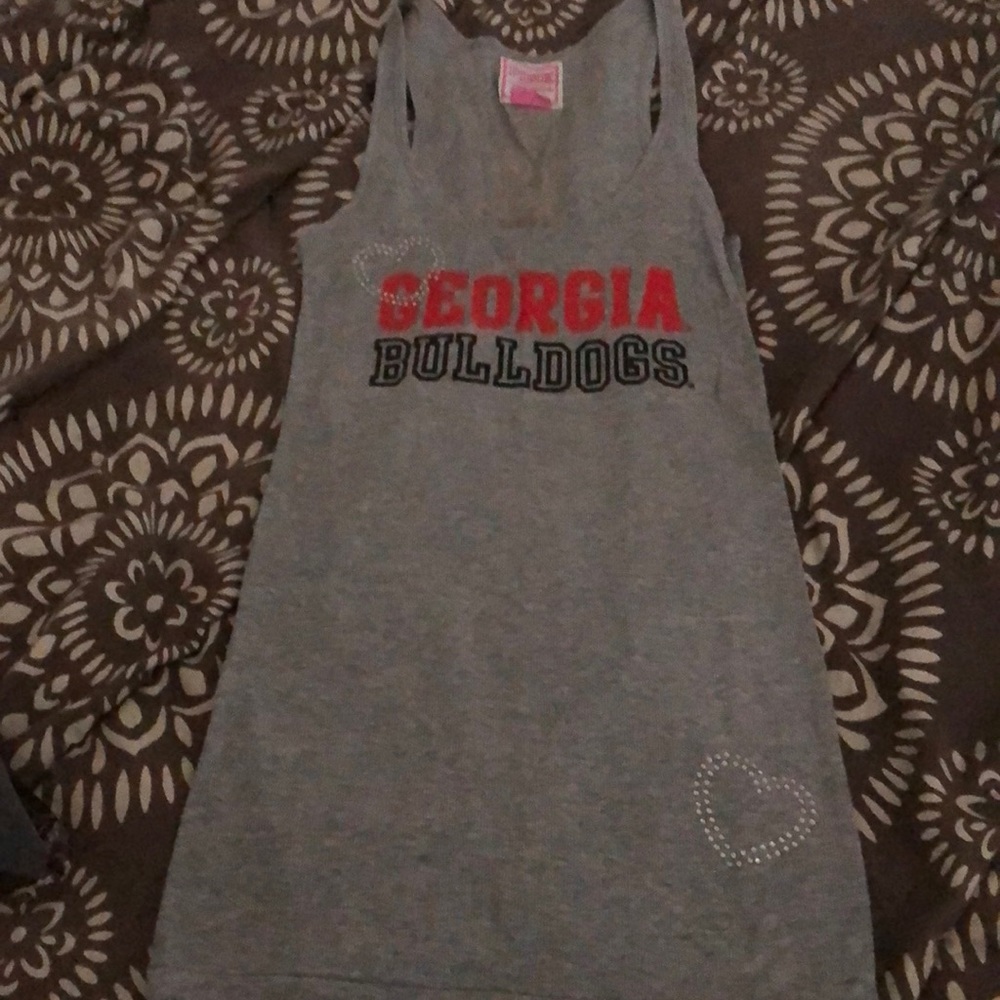 Georgia Bull Dogs! Ribbed VS Pink tee.